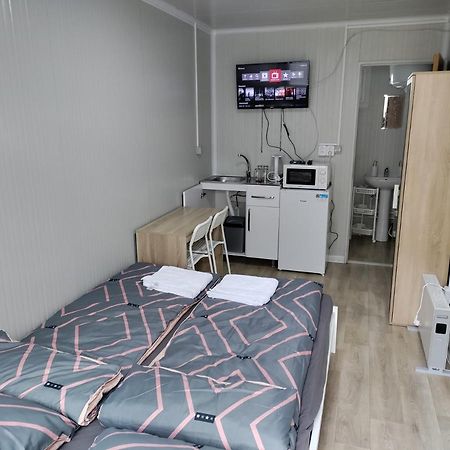 Domino Appartement Hluboká nad Vltavou Buitenkant foto