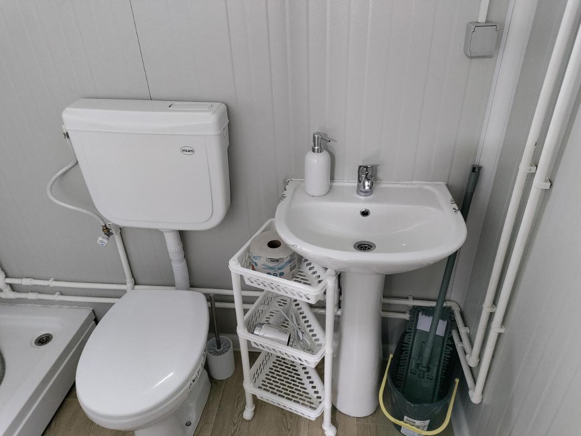Domino Appartement Hluboká nad Vltavou Buitenkant foto